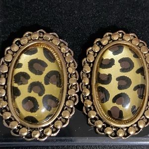 Vintage Leopard print earrings
